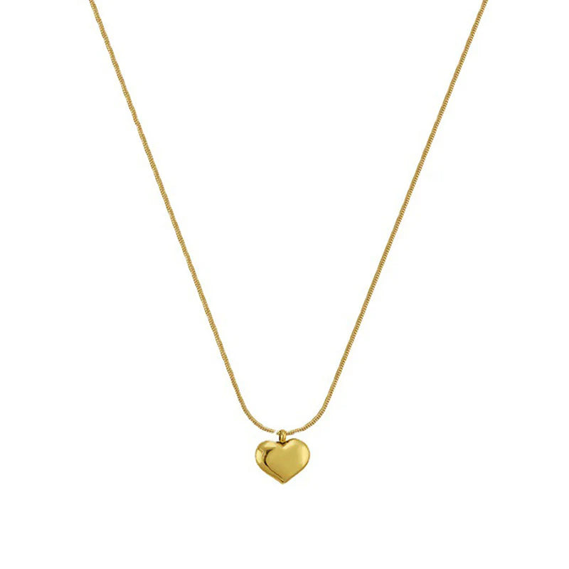Anti Tarnish Charming Heart Necklace