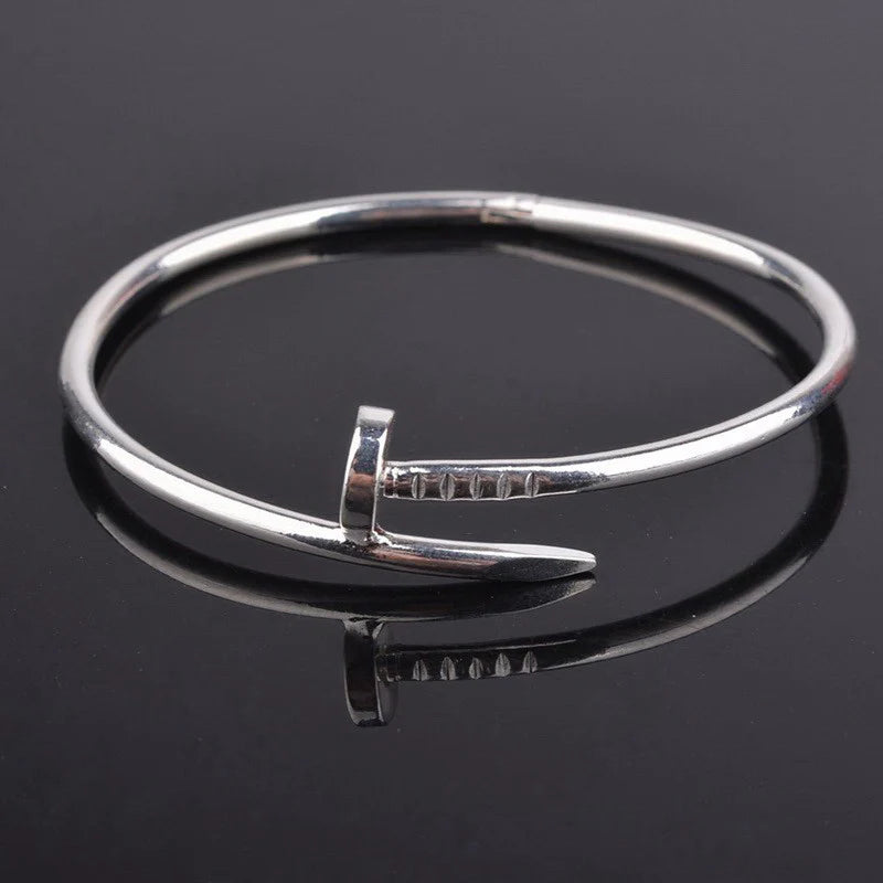 Anti-Tarnish Silver Edge Nail Bracelet