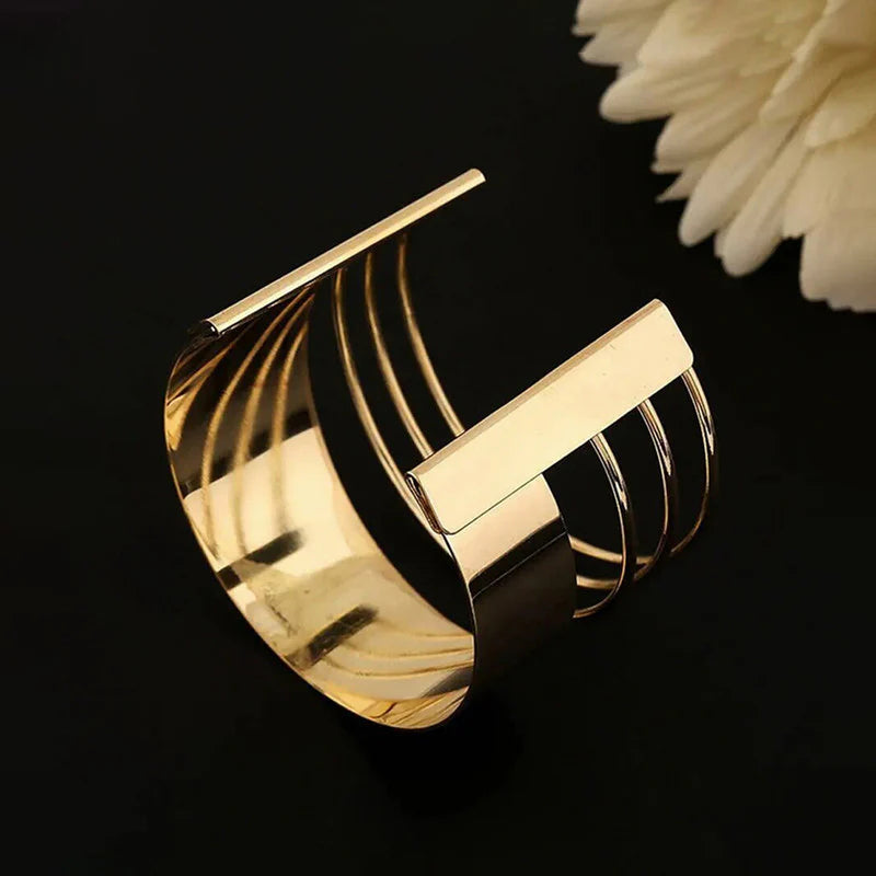 Anti-Tarnish Golden Glow Cuff Bracelet