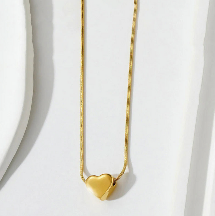Anti-Tarnish Pure Heart Gold Necklace