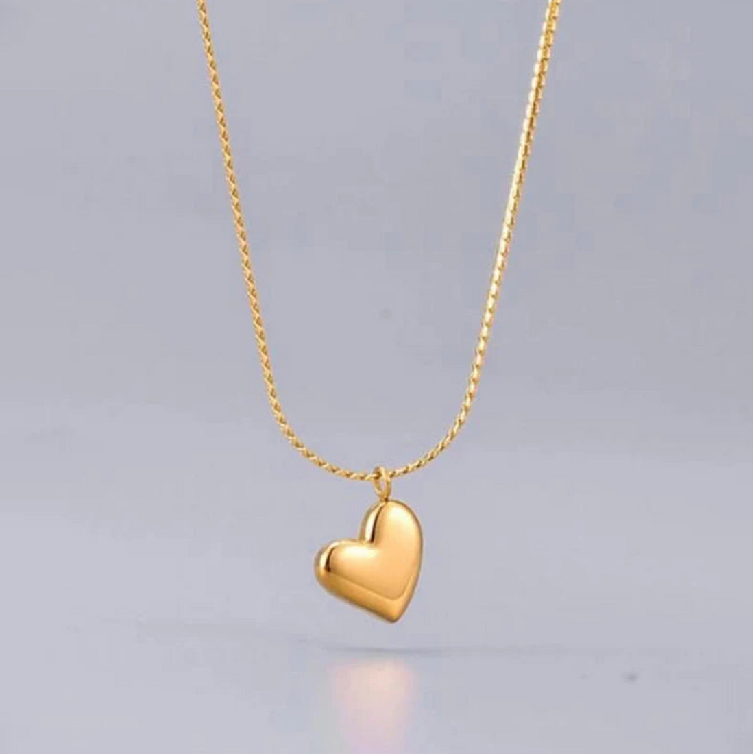 Anti-Tarnish Heartglow Necklace
