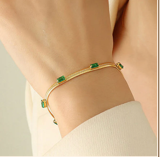 GREEN EMERALD BRACELET