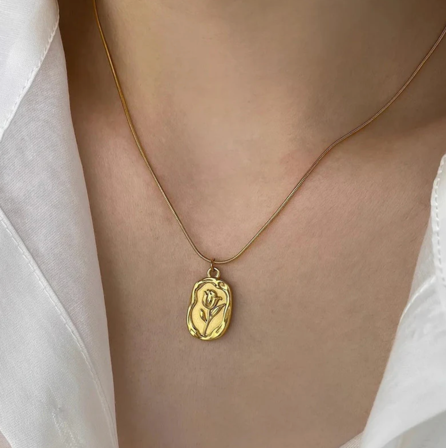 Anti-Tarnish Rose  Necklace